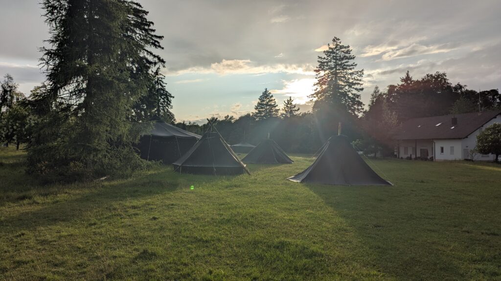 Unsere Großjurte auf dem Pfila - Abendstimmung